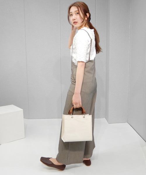 minia（ミニア）の「GDピースVカット切り替えパンプス　◇（パンプス・レディース・アイボリー/ブラック/ブラウン・S/M/L/LL）」の18枚目の写真