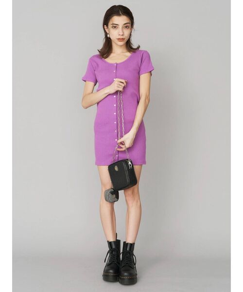 EVRIS（エヴリス）の「フロントボタンミニワンピース（ワンピース・レディース・パープル/ブラック/グリーン・FREE）」の5枚目の写真