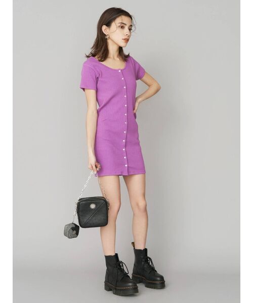 EVRIS（エヴリス）の「フロントボタンミニワンピース（ワンピース・レディース・パープル/ブラック/グリーン・FREE）」の6枚目の写真
