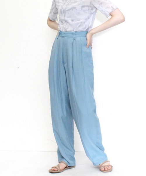 STYLEBLOCK(スタイルブロック)の「ポプリンタックワイドパンツ(その他パンツ・レディース・ブラック/テラコッタ/ライトベージュ/クリーム/ライトブルー・M)」の5枚目の写真