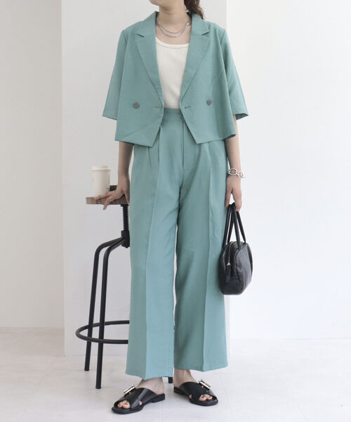 fredy emue（フレディエミュ）の「シワ加工 クロップド丈　ショートジャケット（テーラードジャケット・レディース・ネイビー/ミント・38）」の12枚目の写真