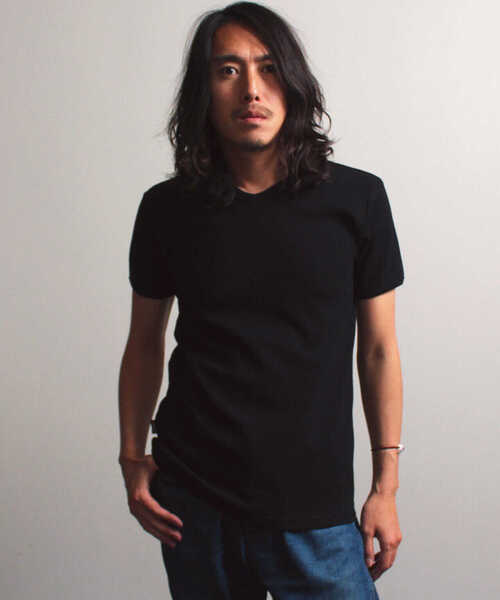 AVIREX（アヴィレックス）の「《DAILY/デイリー》RIB S/S V-NECK T-SHIRT /デイリー リブ 半袖 Vネック Tシャツ /AVIREX / アヴィレックス（Tシャツ/カットソー・メンズ・ホワイト/ブラック/グレー/ロイヤルブルー/チャコール/オリーブ・M/S/L/XL/XS）」の9枚目の写真