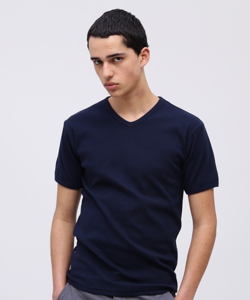 AVIREX（アヴィレックス）の「《DAILY/デイリー》RIB S/S V-NECK T-SHIRT /デイリー リブ 半袖 Vネック Tシャツ /AVIREX / アヴィレックス（Tシャツ/カットソー・メンズ・ホワイト/ブラック/グレー/ロイヤルブルー/チャコール/オリーブ・M/S/L/XL/XS）」の6枚目の写真