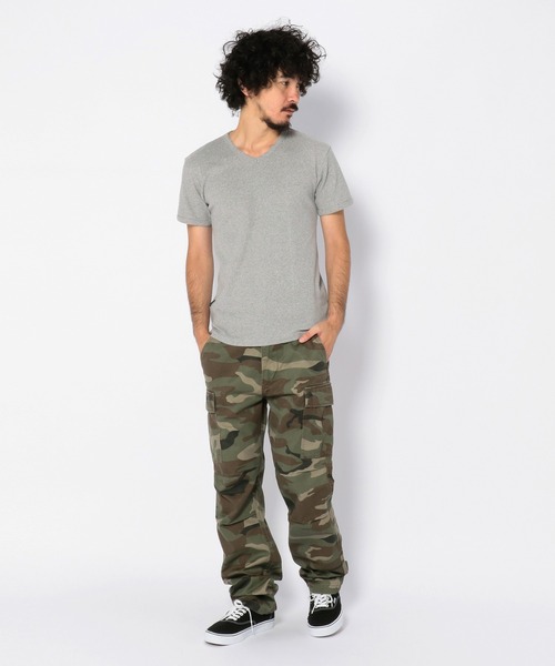 AVIREX（アヴィレックス）の「《DAILY/デイリー》RIB S/S V-NECK T-SHIRT /デイリー リブ 半袖 Vネック Tシャツ /AVIREX / アヴィレックス（Tシャツ/カットソー・メンズ・ホワイト/ブラック/グレー/ロイヤルブルー/チャコール/オリーブ・M/S/L/XL/XS）」の17枚目の写真