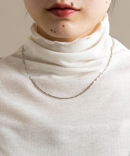 SMELLY（スメリー）の「ウェーブチェーンネックレス（ネックレス・レディース・ゴールド/シルバー・-）」の9枚目の写真