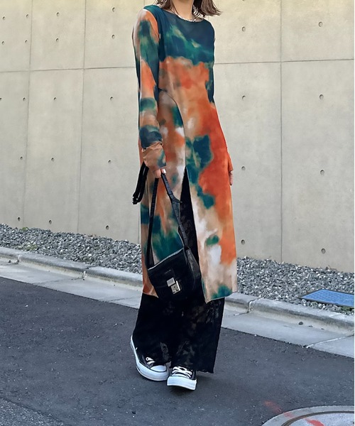 mi via loca（ミヴィアロカ）の「チュールタイダイレイヤードワンピース（ワンピース・レディース・レッド/グリーン/グレー・FREE）」の18枚目の写真