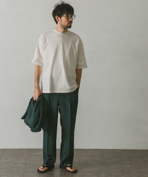 URBAN RESEARCH DOORS(アーバンリサーチドアーズ)の「モックネックタフTシャツ(Tシャツ/カットソー・メンズ・ホワイト/チャコールグレー/ベージュ/グリーン・MEDIUM/LARGE)」の13枚目の写真