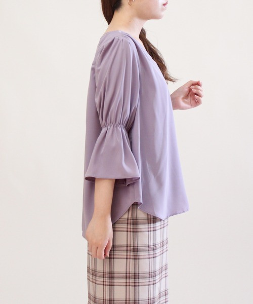 TRUDEA(トルディア)の「タフタ2way付け衿ブラウス(シャツ/ブラウス・レディース・ラベンダー/ホワイト/ブラウン/ブラック・MEDIUM)」の21枚目の写真