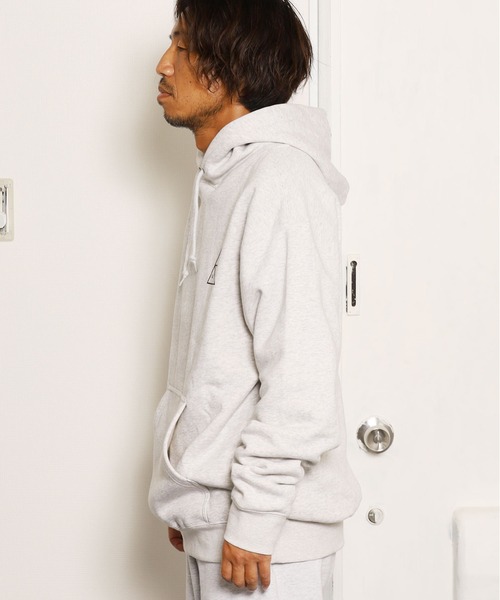 HUF（ハフ）の「HUF/ハフ ESSENTIALS TT PO HOODIE パーカー