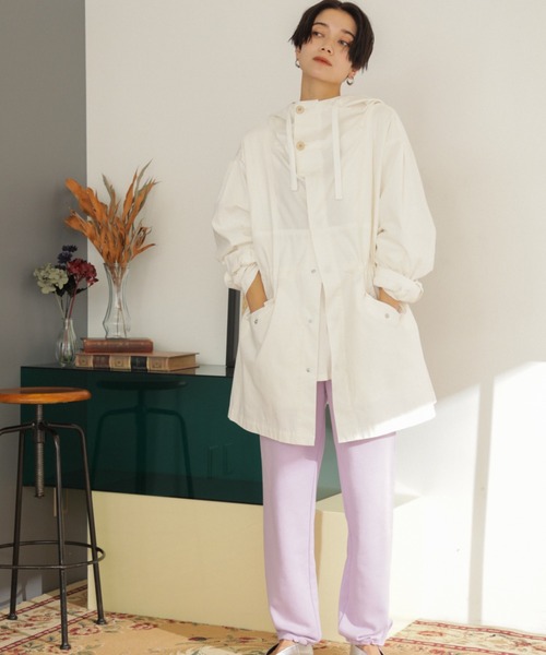 ROSE BUD（ローズバッド）の「オーバーサイズマウンテンパーカ（マウンテンパーカー・レディース・カーキ/ホワイト・ONE SIZE/FREE）」の6枚目の写真