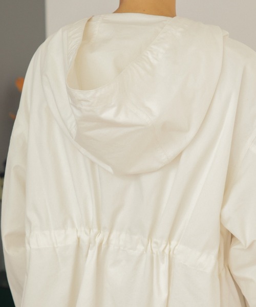 ROSE BUD（ローズバッド）の「オーバーサイズマウンテンパーカ（マウンテンパーカー・レディース・カーキ/ホワイト・ONE SIZE/FREE）」の17枚目の写真