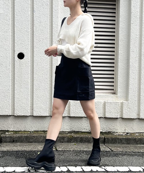 Jewelobe(ジュエローブ)の「ポロカラーUネック変形ショートプルオーバー(ニット/セーター・レディース・アイボリー/ベージュ/ブラウン・FREE)」の19枚目の写真