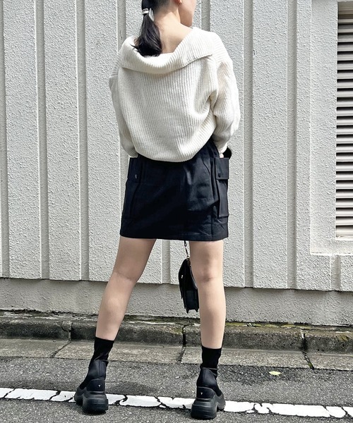 Jewelobe(ジュエローブ)の「ポロカラーUネック変形ショートプルオーバー(ニット/セーター・レディース・アイボリー/ベージュ/ブラウン・FREE)」の22枚目の写真