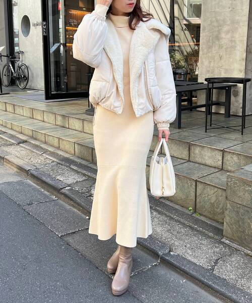 MAJESTIC LEGON（マジェスティックレゴン）の「エコファーカラーファイバーダウン（ダウンジャケット/コート・レディース・ベージュ/アイボリー・SMALL/MEDIUM）」の3枚目の写真