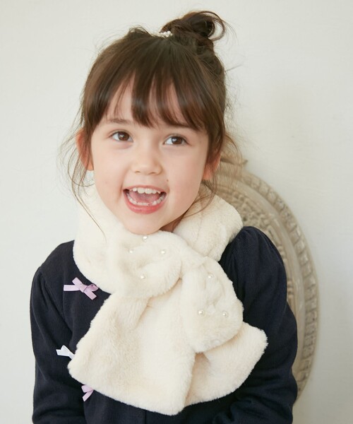 ANY（エニィ）の「リボンマフラー（マフラー・キッズ・アイボリー系/ピンク系/ライラック系8・F）」の2枚目の写真