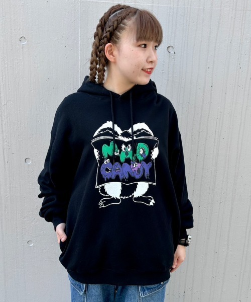 Candy Stripper（キャンディストリッパー）の「MAD CANDY SWEAT フーディー（スウェット・レディース・ネイビー/ホワイト/ブラック・2）」の13枚目の写真