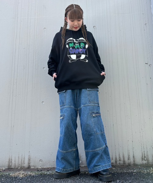 Candy Stripper（キャンディストリッパー）の「MAD CANDY SWEAT フーディー（スウェット・レディース・ネイビー/ホワイト/ブラック・2）」の10枚目の写真