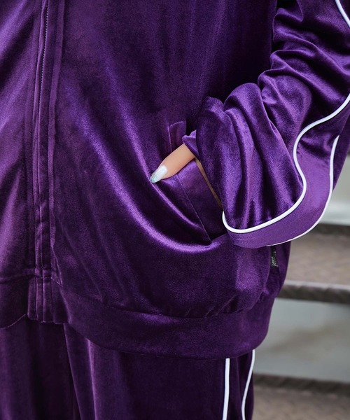 babyShoop（ベイビーシュープ）の「ベロア刺繍ジャケット（テーラード