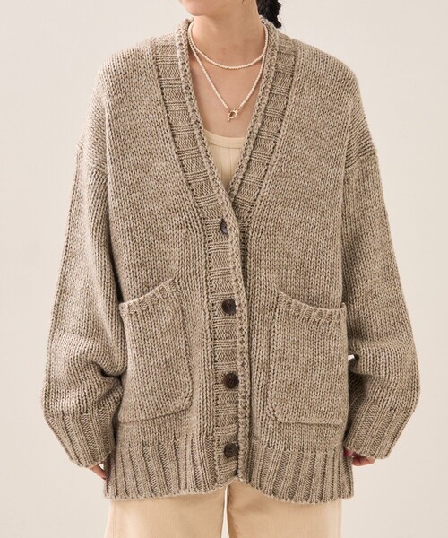 最終価格グレー プリーツプリーズ ロングカーディガンVネック　グレー 最終価格グレー プリーツプリーズ ロングカーディガンVネック