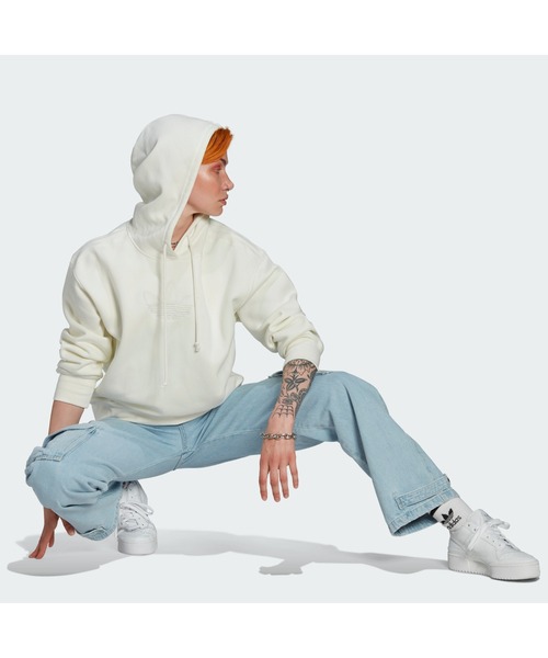 adidas（アディダス）の「トレフォイルグラフィック 刺しゅうパーカー / アディダスオリジナルス（パーカー・レディース・ベージュ/ブラック/ホワイト・MEDIUM/SMALL/XX-LARGE/LARGE/X-LARGE/X-SMALL）」の17枚目の写真