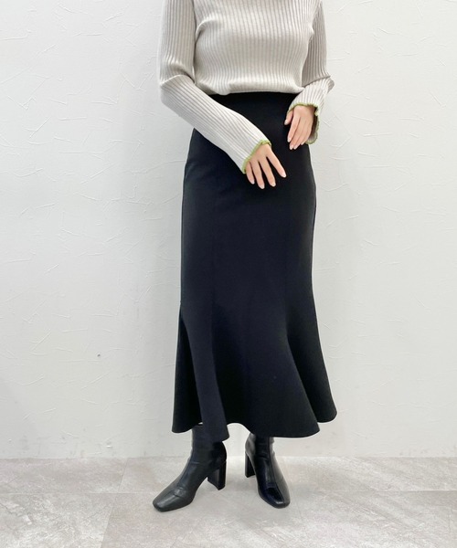 LOWRYS FARM（ローリーズファーム）の「スタイルＵＰカットマーメイドスカート　180974（スカート・レディース・ブラック/ブラウン/アイボリー・SMALL/MEDIUM/LARGE）」の4枚目の写真