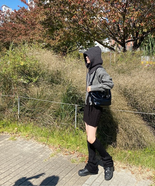 by muni:r（バイ ムニール）の「フードストリングバラクラバ（キャップ・レディース・ブラック/アイボリー/チャコール/ベージュ・ONE SIZE）」の5枚目の写真