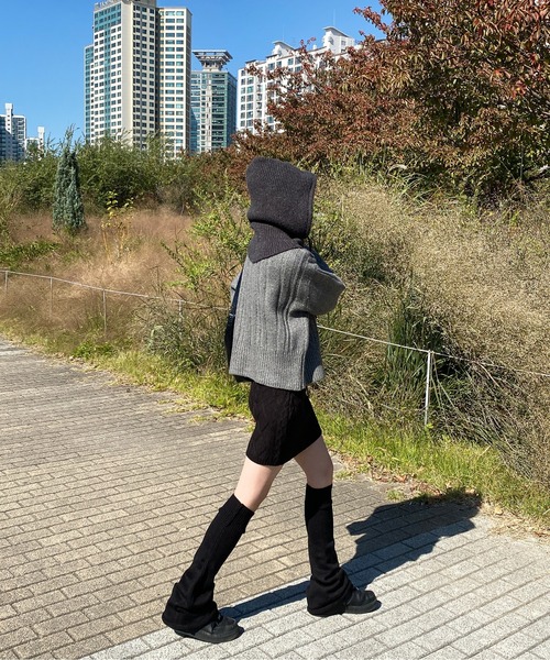 by muni:r（バイ ムニール）の「フードストリングバラクラバ（キャップ・レディース・ブラック/アイボリー/チャコール/ベージュ・ONE SIZE）」の9枚目の写真