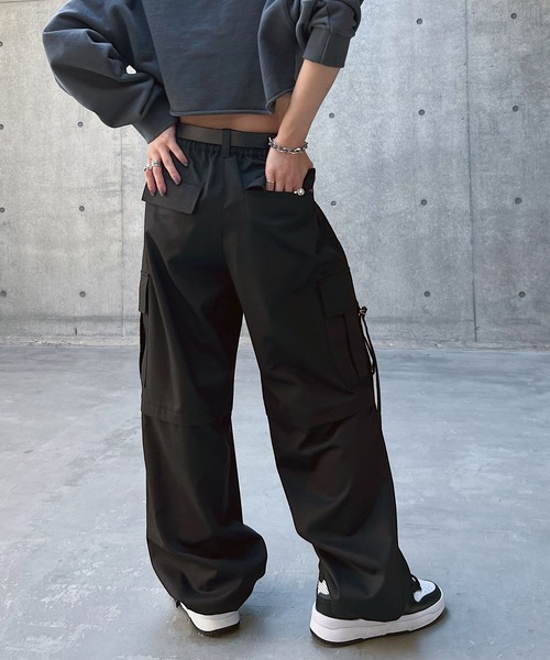 PAGEBOY（ページボーイ）の「ローライズカーゴパンツ / セットアップ対応（カーゴパンツ・レディース・ストライプ/グレイッシュベージュ/ブラック・FREE）」の10枚目の写真