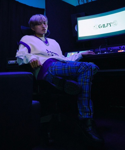 GALFY(ガルフィー)の「GALFY/ガルフィー わんわん落書きチョッキ(ベスト・メンズ・ホワイト/ブラック/パープル・L/XL)」の19枚目の写真