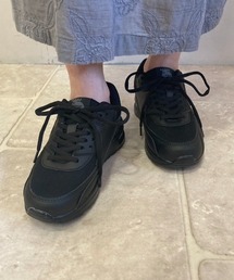 moz（モズ）の「【MOZ】厚底エアークッションスニーカー（スニーカー）」