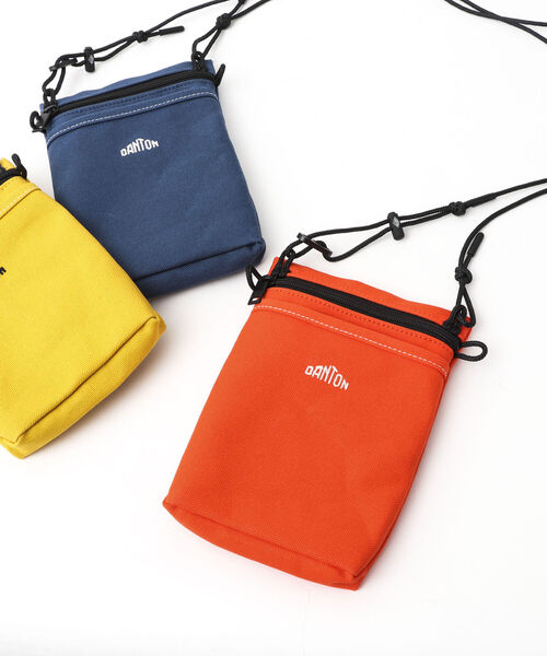 DANTON（ダントン）の「【DANTON/ダントン】COTTON SHOULDER POUCH DT-H0143 LCS（ショルダーバッグ・メンズ・レッド/マスタード/インディゴブルー/ベージュ/ブラック/グレー・FREE）」の6枚目の写真