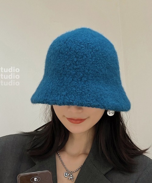 tone（トーン）の「【gratin】ラムウール風バケットハット（ハット・レディース・ホワイト/ブラック/ベージュ/ブルー/アイボリー・FREE）」の5枚目の写真
