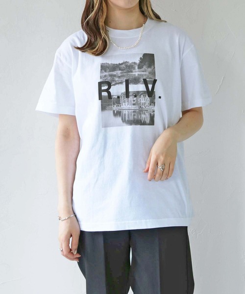 HER CLOSET（ハークローゼット）の「【shemoshelly】WEB限定モノクロフォトプリントロゴTシャツ（Tシャツ/カットソー・レディース・ホワイト/ホワイト系その他・S/M/L）」の8枚目の写真