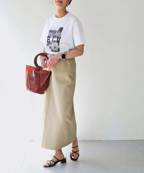 HER CLOSET（ハークローゼット）の「【shemoshelly】WEB限定モノクロフォトプリントロゴTシャツ（Tシャツ/カットソー・レディース・ホワイト/ホワイト系その他・S/M/L）」の7枚目の写真