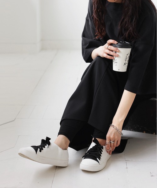 antiqua（アンティカ）の「バイカラー スニーカー（スニーカー・レディース・ホワイト/ブラック・L/S/M/XL）」の8枚目の写真