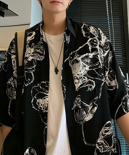 MGV(エムジーヴィー)の「フラワーデザインハーフスリーブシャツ(シャツ/ブラウス・メンズ・ホワイト/ブラック・LARGE/MEDIUM/X-LARGE)」の10枚目の写真
