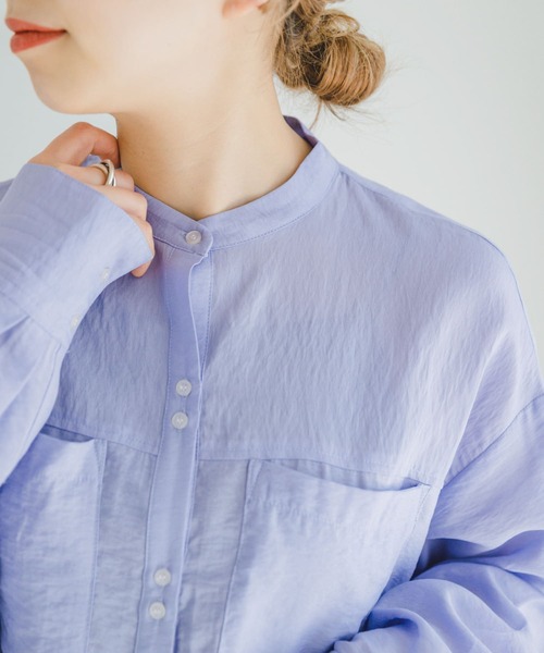 ITEMS URBANRESEARCH（アイテムズ アーバンリサーチ）の「シアーポケットシャツ（シャツ/ブラウス・レディース・ブラック/ホワイト/ブルー・FREE）」の22枚目の写真