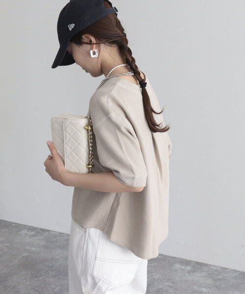 fredy emue（フレディエミュ）の「ラッセルクロプト丈プルオーバーカットソー（Tシャツ/カットソー・レディース・ベージュ/オフホワイト/オレンジ/ブラック・38）」の17枚目の写真