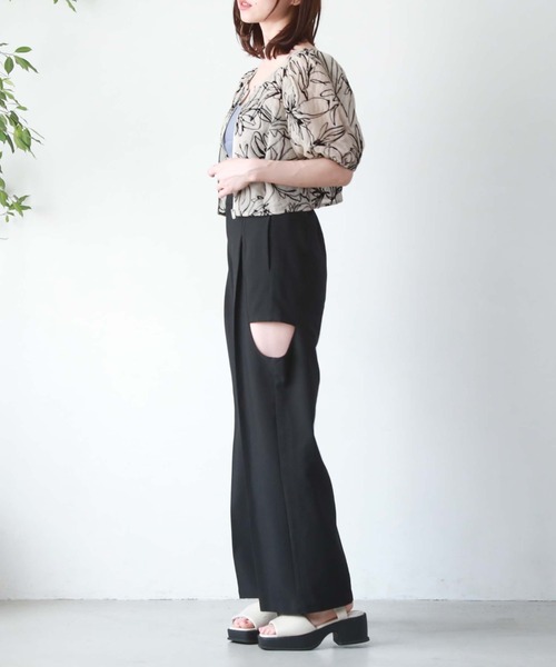 archives（アルシーヴ）の「フロントＺＩＰフロッキータックブラウス（シャツ/ブラウス・レディース・ブラック/ベージュ/オフホワイト・MEDIUM）」の8枚目の写真