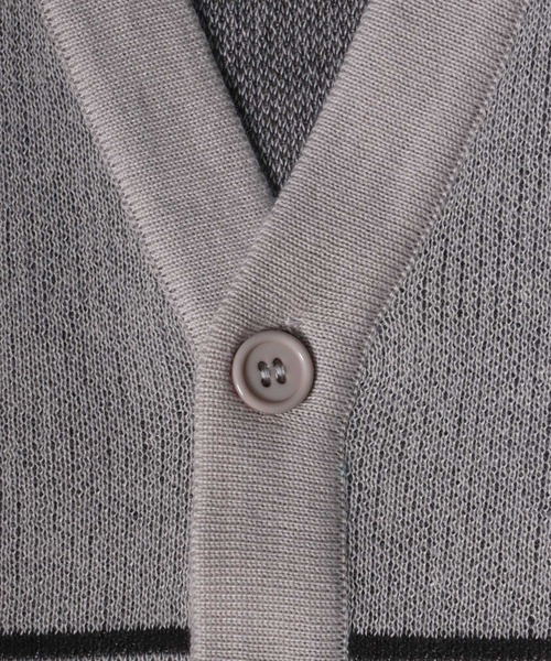 ANPAS(アンパス)の「Plaid Pattern Oversized Knit Cardigan/チェック柄 オーバーサイズ 半袖 ニットカーディガン(カーディガン/ボレロ・メンズ・ブラック/グレイッシュベージュ/ブルー・M/L)」の7枚目の写真