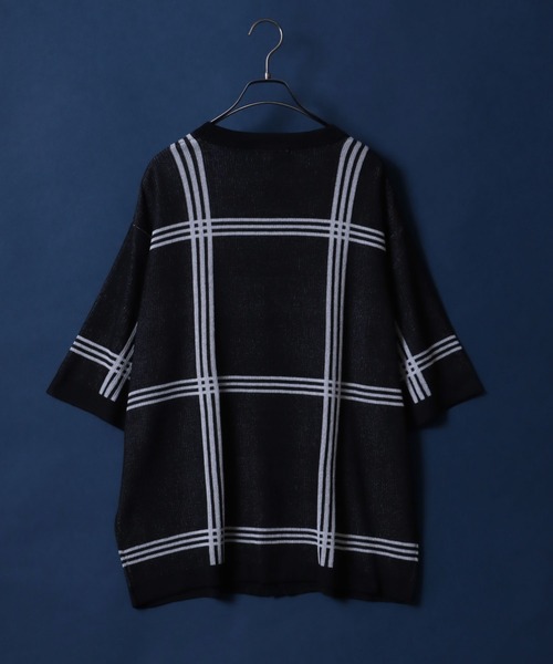 ANPAS(アンパス)の「Plaid Pattern Oversized Knit Cardigan/チェック柄 オーバーサイズ 半袖 ニットカーディガン(カーディガン/ボレロ・メンズ・ブラック/グレイッシュベージュ/ブルー・M/L)」の6枚目の写真