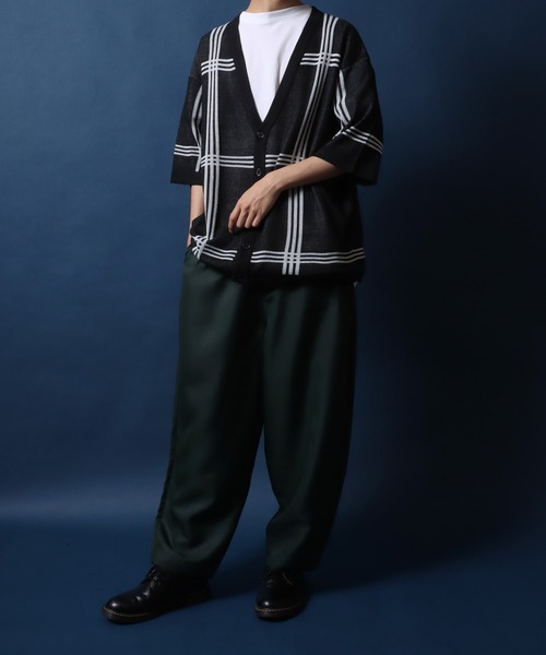 ANPAS(アンパス)の「Plaid Pattern Oversized Knit Cardigan/チェック柄 オーバーサイズ 半袖 ニットカーディガン(カーディガン/ボレロ・メンズ・ブラック/グレイッシュベージュ/ブルー・M/L)」の11枚目の写真
