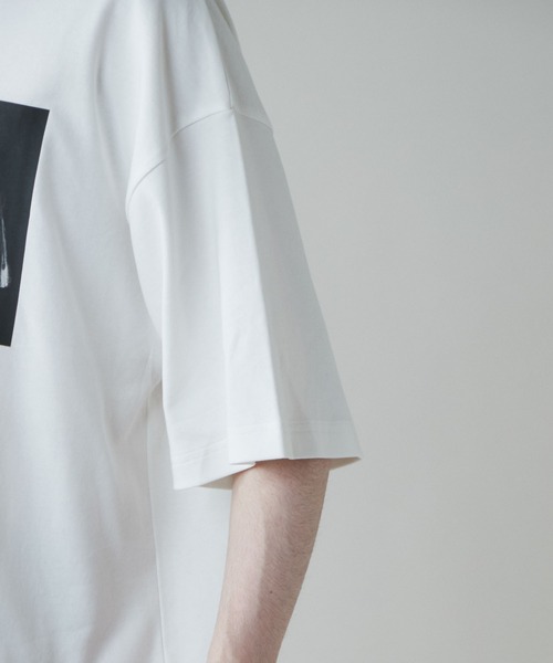 LUCY（ルーシー）の「∴LUCY/別注MONOTONE ART COLLECTION BIGT（Tシャツ/カットソー・メンズ・その他2/その他1/その他3/その他4・LARGE/MEDIUM）」の12枚目の写真