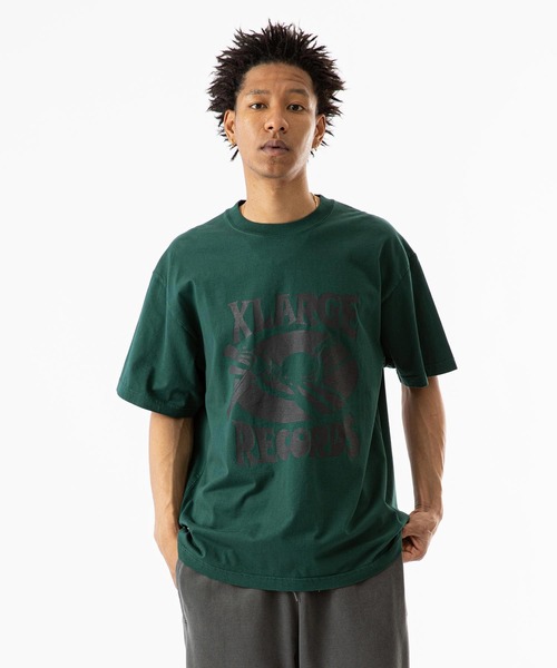 XLARGE（エクストララージ）の「BREAK THE RECORDS S/S TEE（Tシャツ/カットソー・メンズ・ブラック/ホワイト/グリーン・XL/M/L/S）」の16枚目の写真