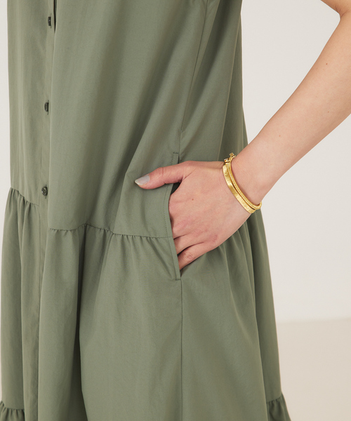 qualite（カリテ）の「ソフトタフタティアードワンピース（ワンピース・レディース・チャコールグレー/カーキ・フリー）」の11枚目の写真