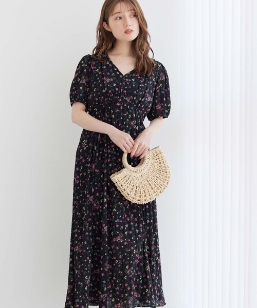 fifth(フィフス)の「小花柄Vネックワンピース(ワンピース・レディース・ブラック・M)」の3枚目の写真