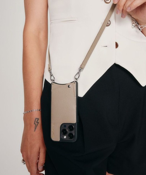 BANDOLIER（バンドリヤー）の「【BANDOLIER】EMMA GREIGE　iPhone 13/13Pro/iPhone14/14Pro/iPhone15/iPhone15Pro対応（スマホケース/カバー・レディース・グレイッシュベージュ・iPhone 13/iPhone 13 Pro/iPhone 14/iPhone 14 Pro/iPhone 15/iPhone 15 Pro）」の8枚目の写真