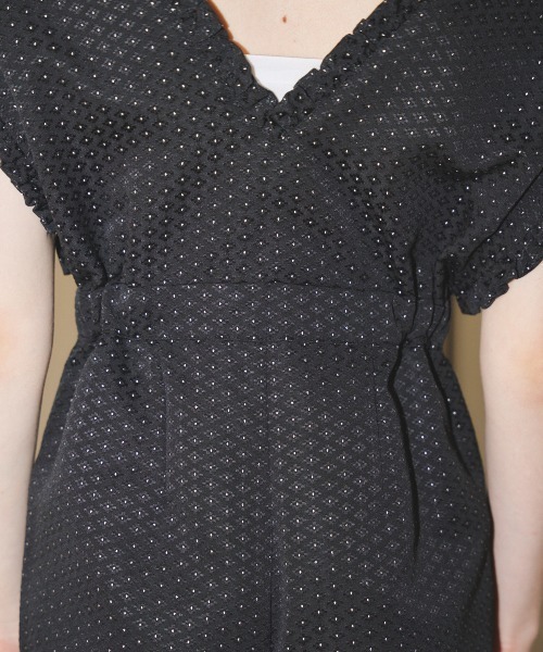 MIRO AMURETTE(ミロアミュレット)の「dot jacquard jumpsuit/ドットオールインワン(つなぎ/オールインワン・レディース・ブラック・SMALL/MEDIUM)」の2枚目の写真