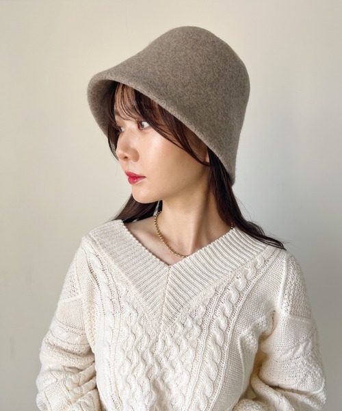 CLEA（クレア）の「ウールフェルト/バスクバケットハット（ハット・レディース・グレイッシュベージュ/ベージュ/ブラウン/ブラック・FREE）」の7枚目の写真