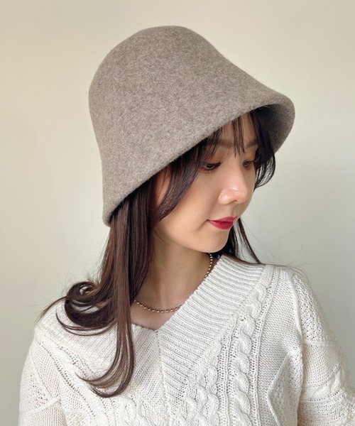 CLEA（クレア）の「ウールフェルト/バスクバケットハット（ハット・レディース・グレイッシュベージュ/ベージュ/ブラウン/ブラック・FREE）」の9枚目の写真